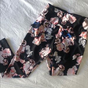 XS Lorna Jane Leggings